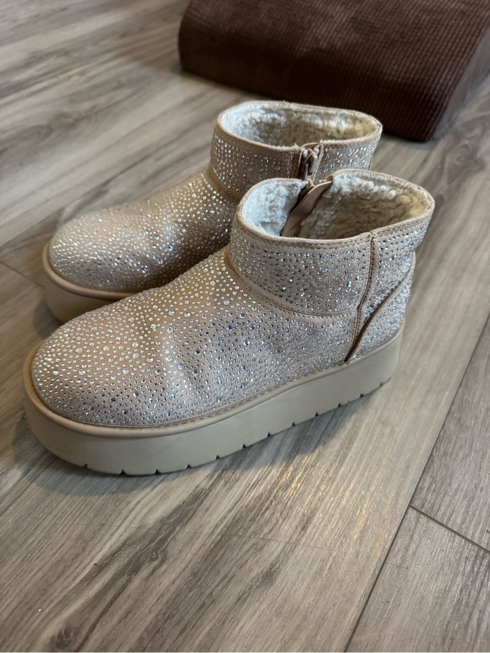 Platform boots